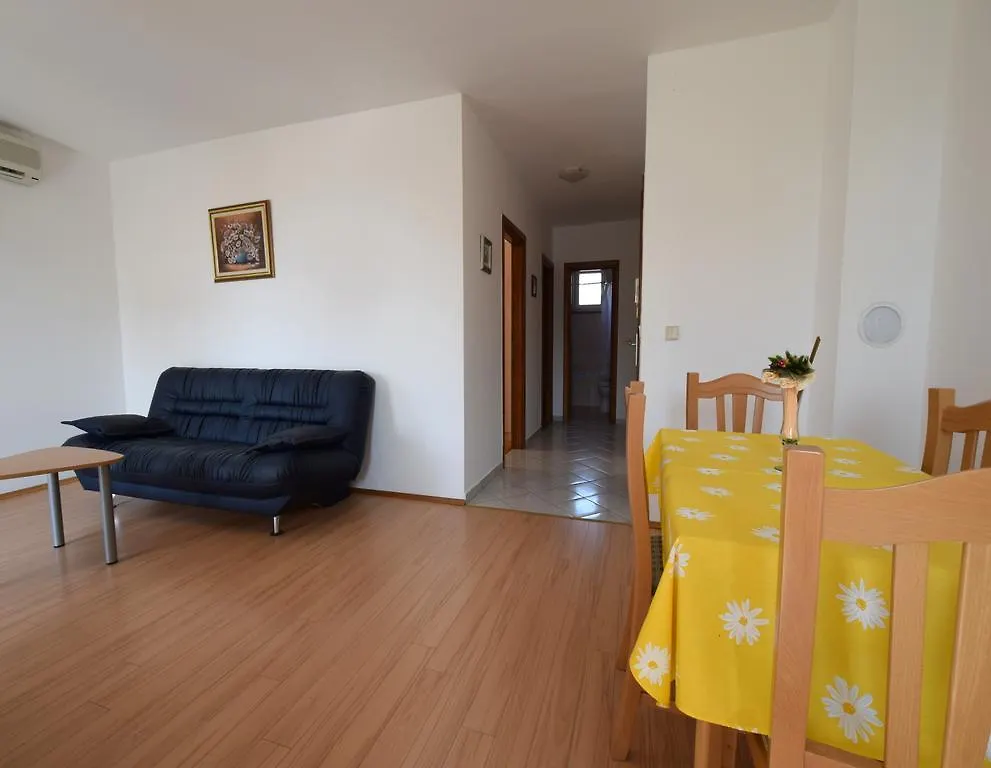 Apartments Horvat Malinska